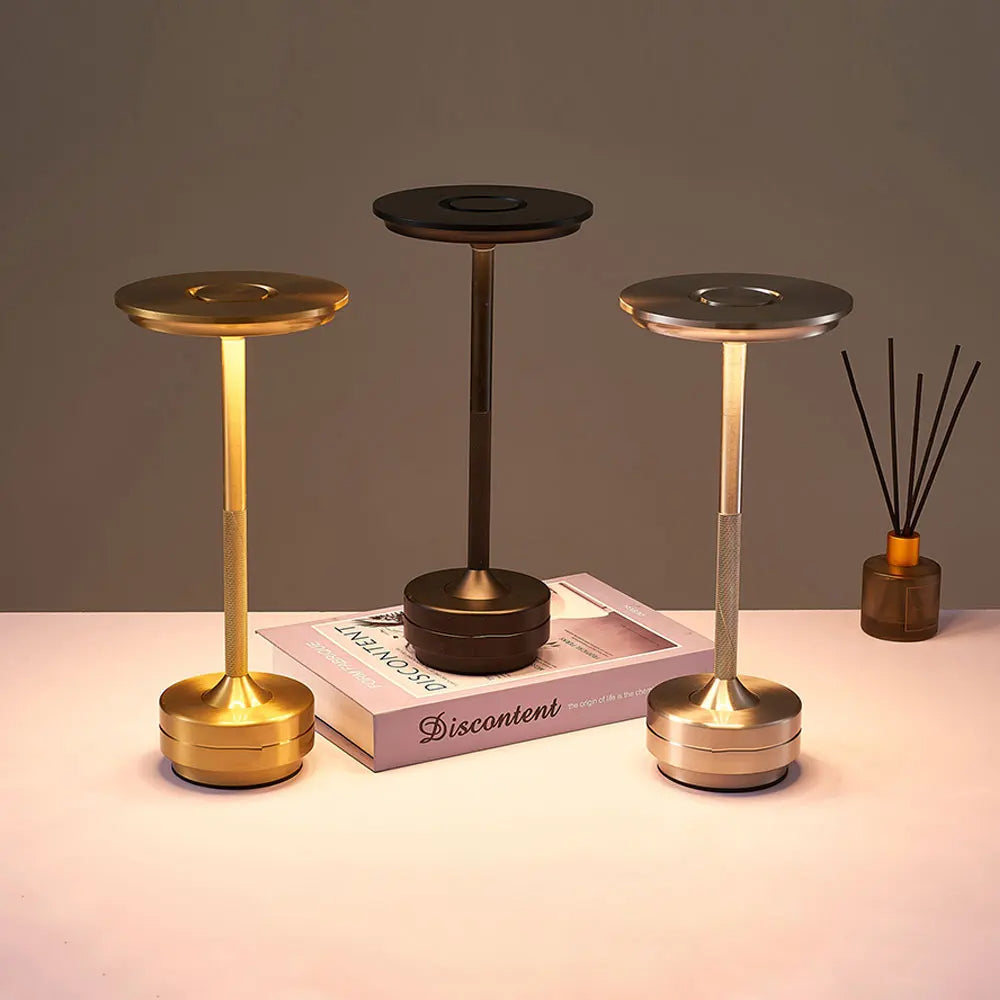 Luminária De Mesa Sem Fio Dimerizável Áurea