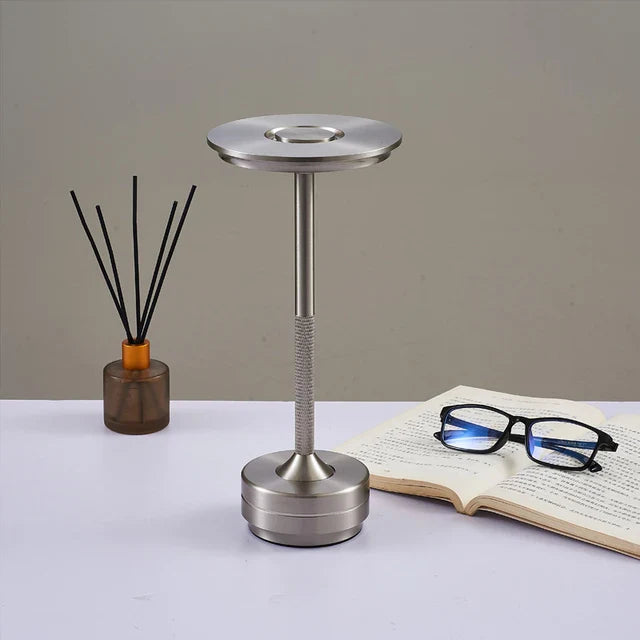 Luminária De Mesa Sem Fio Dimerizável Áurea